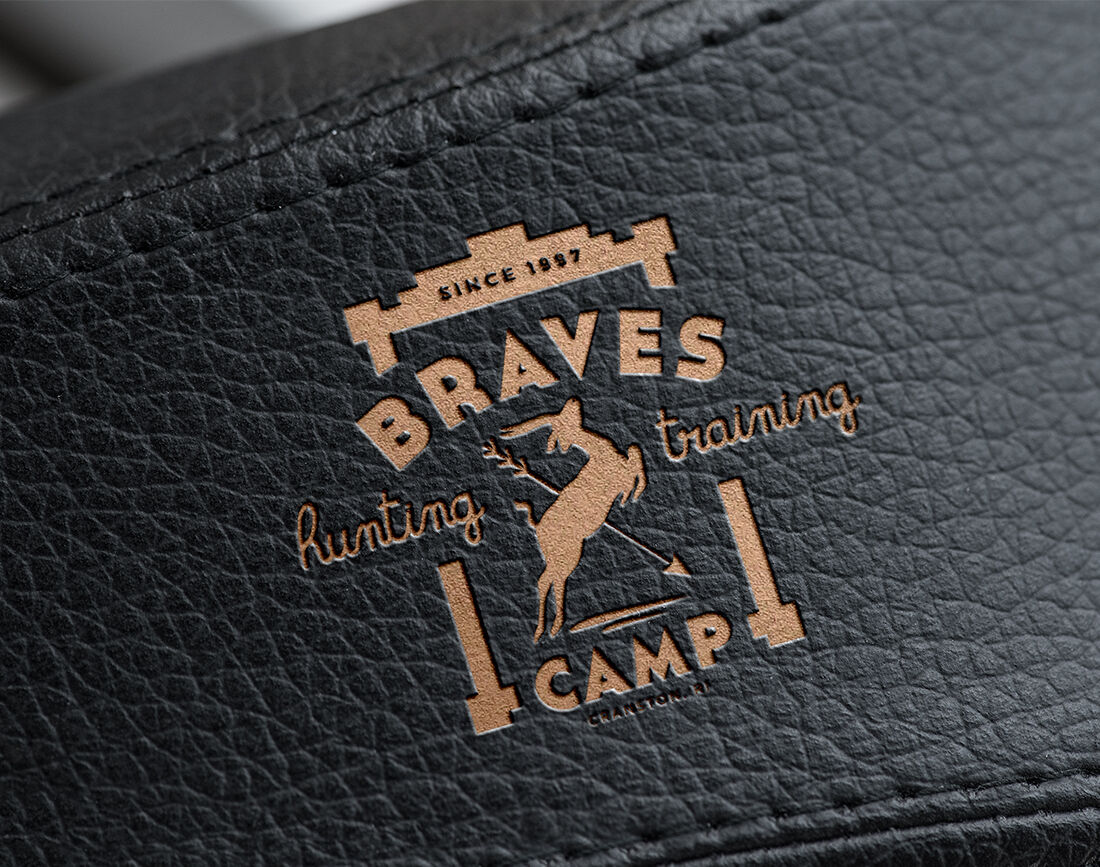 13-logo-mockup